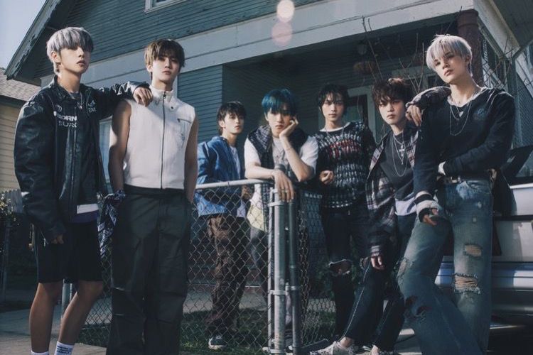 فرقة NCT DREAM تسيطر علي مخطط بيلبورد للاغاني الرائجة وتكتسِح قائمة اعلى 20 بالمُخطط